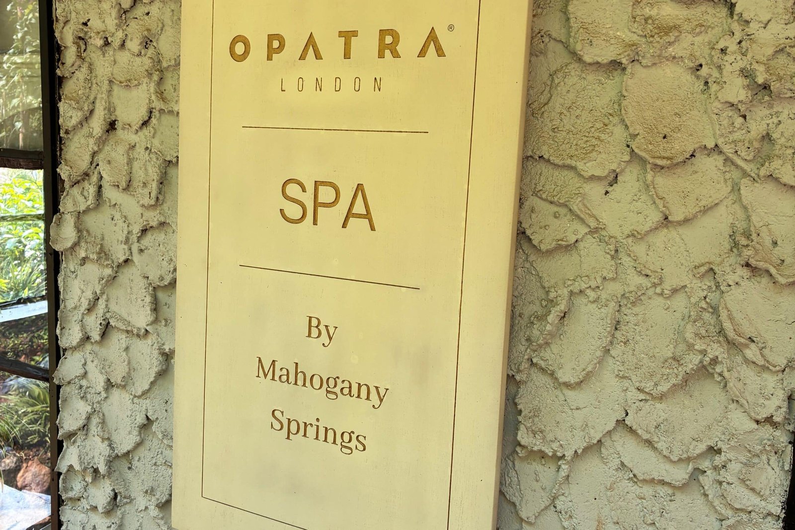 Mahogany-Springs-Lodge-spa